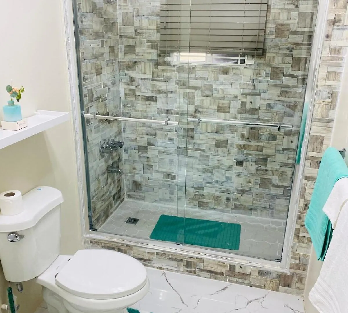 Ironshore Ocean Vista Montego Bay Apartment